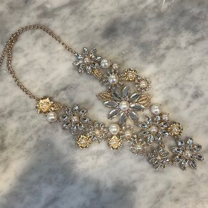 Lovestylize Flower Crystal Necklace